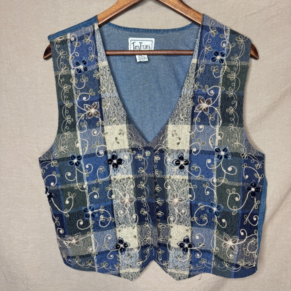 TanTrums Vintage Blue Plaid Floral Embroidered Denim Vest CottageCore L Boho